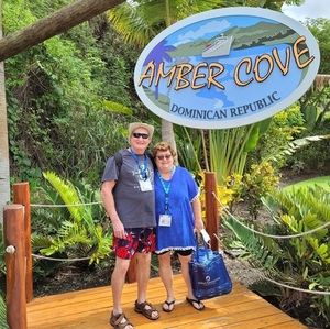 Meet your Posher, Dawn